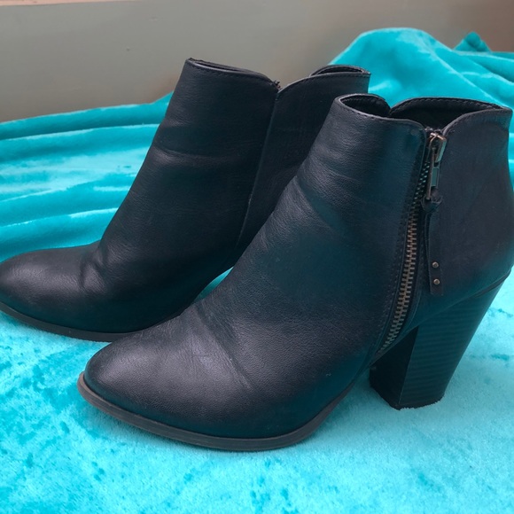 Charlotte Russe Shoes - 🥂Black Booties